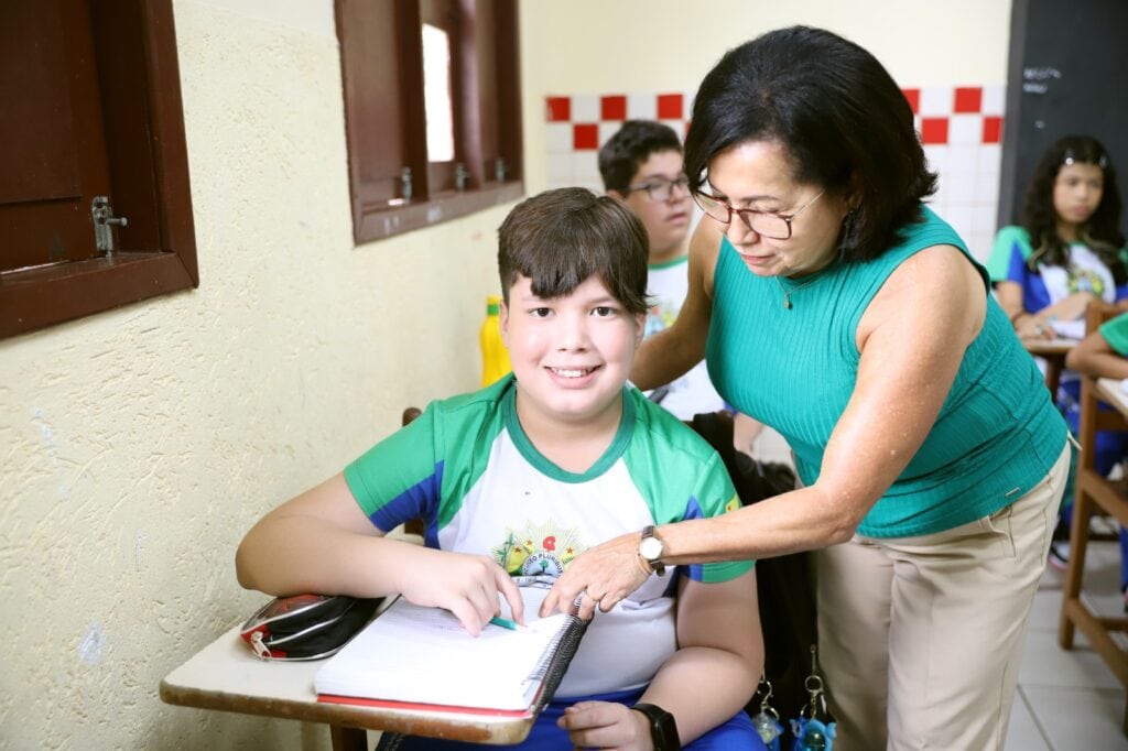 No Dia Nacional de Luta pela Educação Inclusiva, governo destaca avanço na integração de alunos com deficiência à rede regular