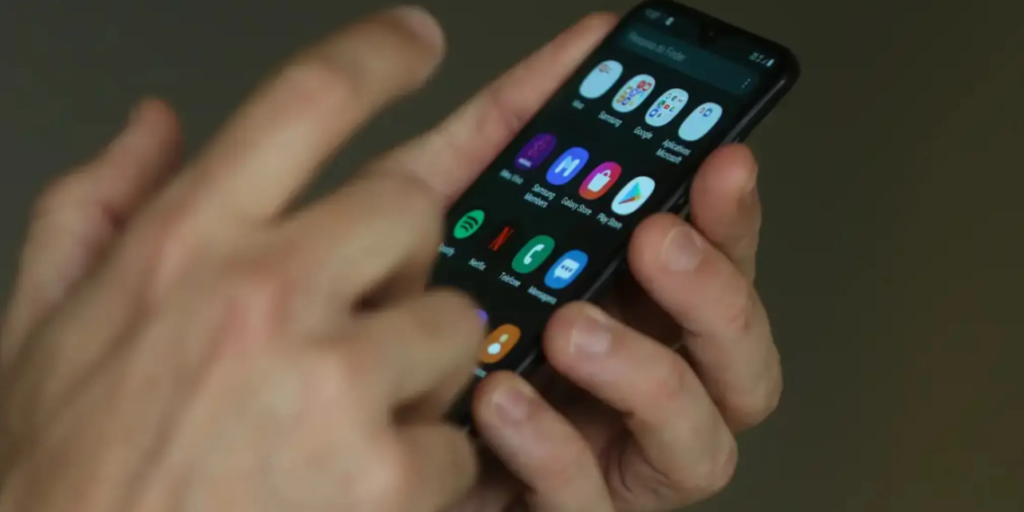 Entenda como funciona o vírus que rouba Pix e saiba como se proteger