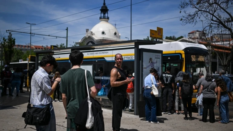 Apagão massivo afeta partes da Europa e prejudica transportes e comunicação