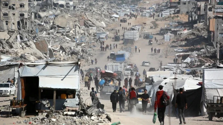 Defesa Civil de Gaza anuncia 50 mortes em bombardeios israelenses