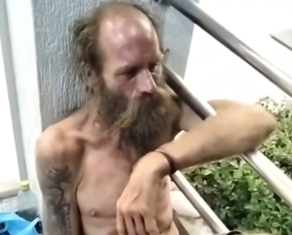 Cidadão estrangeiro em situação de vulnerabilidade mobiliza moradores em Cruzeiro do Sul