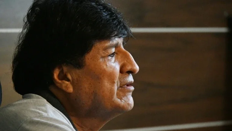Juíza que anulou ordem contra Morales tem prisão preventiva decretada na Bolívia