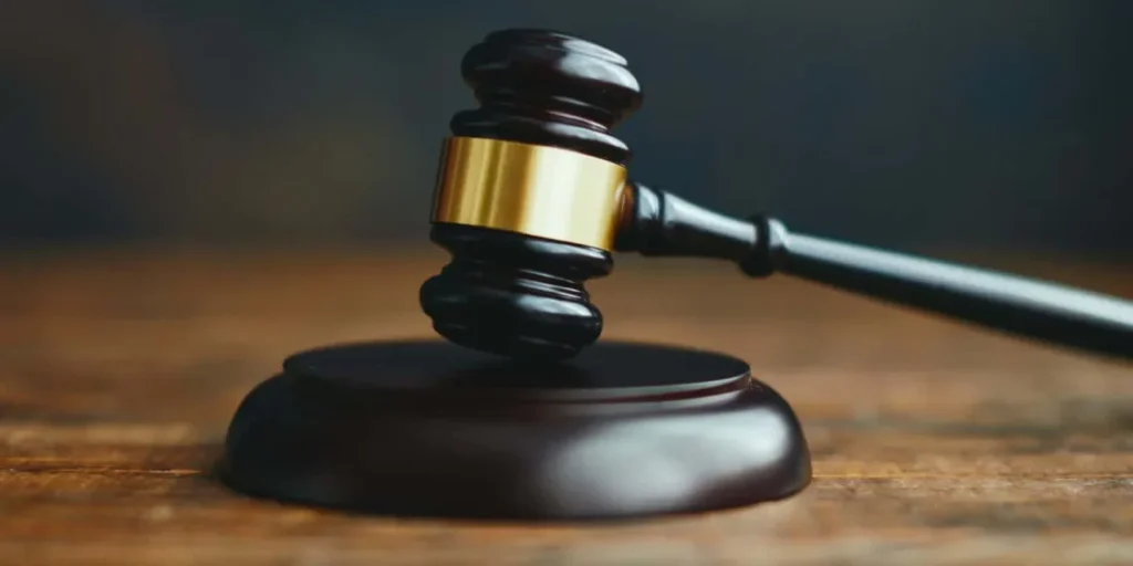 Mês de junho terá seis leilões judiciais com imóveis, móveis e até animais disponíveis para arremate no Acre