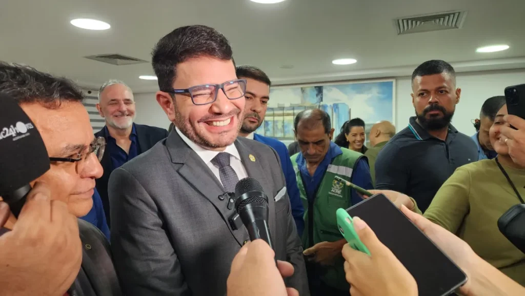 Governador comenta críticas sobre o Juruá ter os ‘melhores shows’ e promete surpresa para Rio Branco