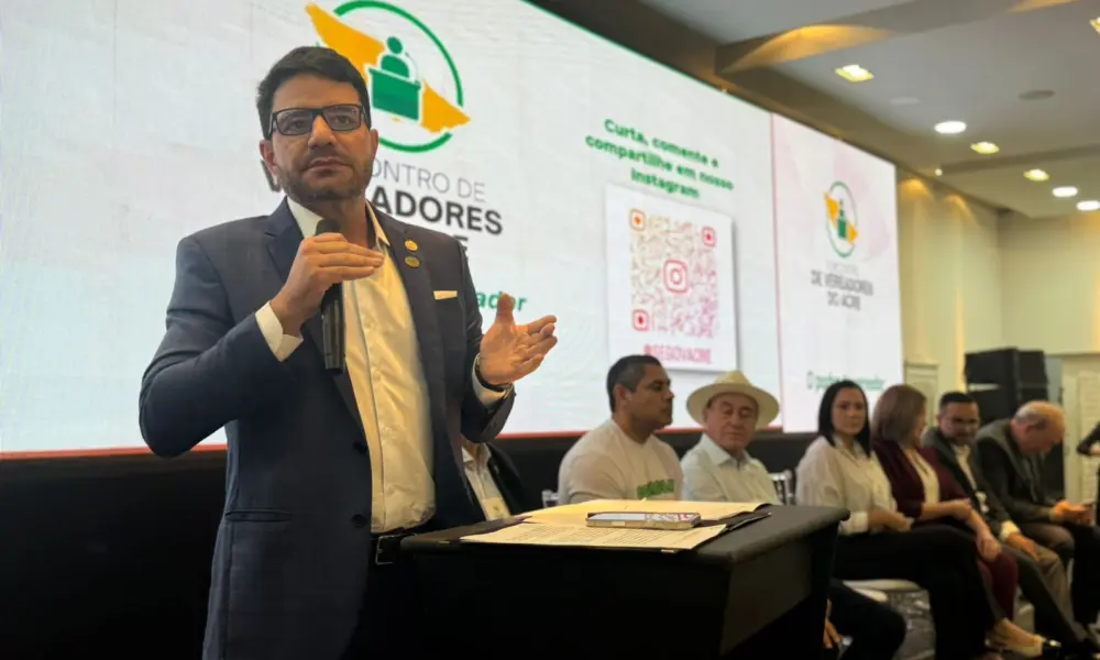 “BR-364 pode fechar se nada for feito”, diz Gladson ao criticar lentidão do Governo Federal