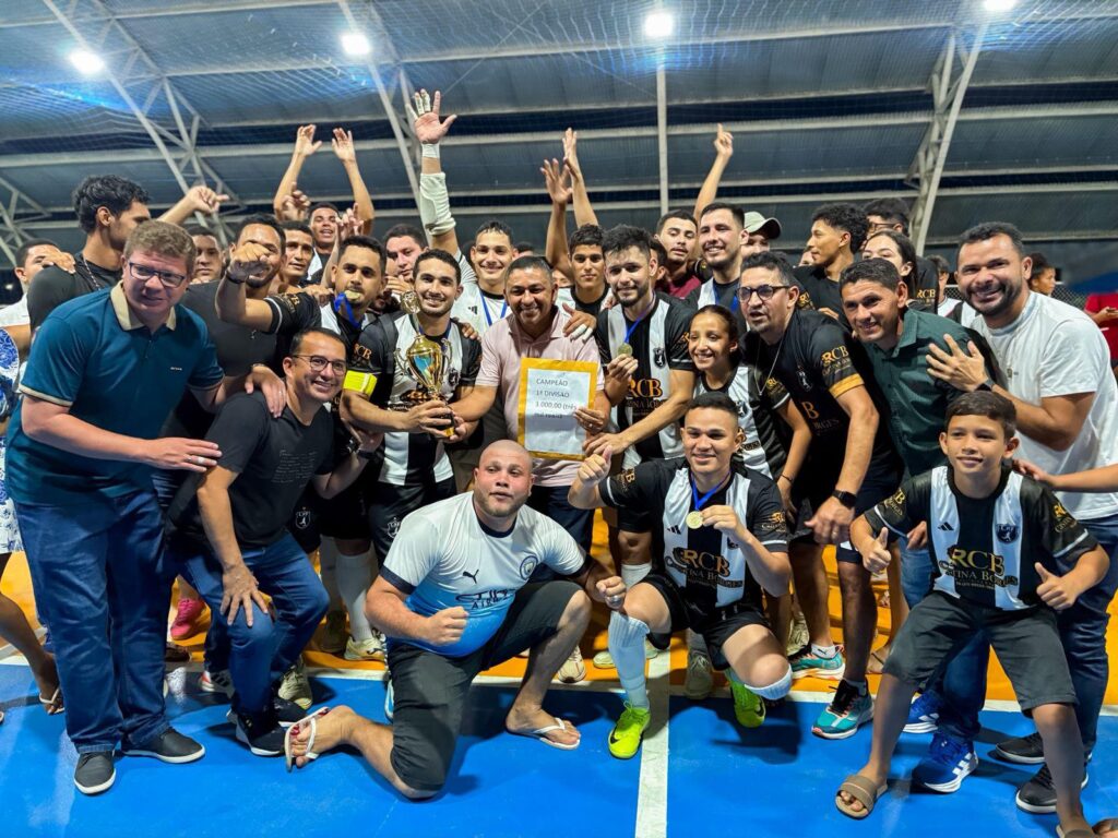 Finais da Copa Saulo Roberto marcam abertura dos 33 anos de Porto Walter consagrando campeões do futsal