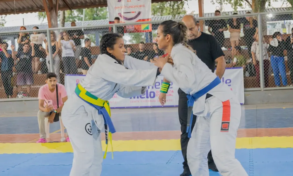 Com lutas de alto nível, Acre Combat reúne mulheres em campeonato exclusivo de jiu-jitsu