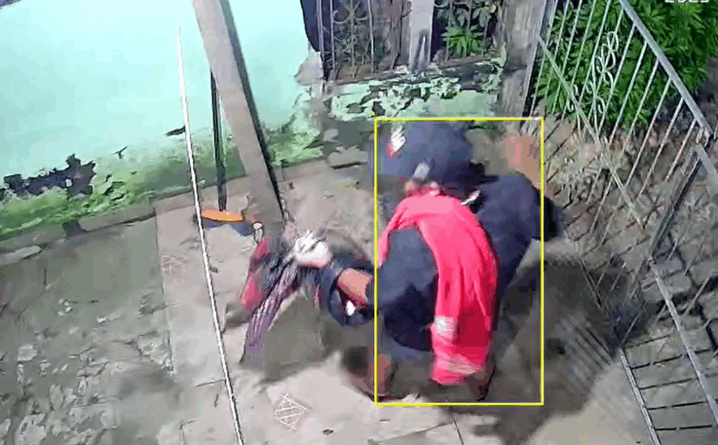 Homem realiza arrastão no interior do Acre e furta capacete, guarda-chuvas e até galinhas