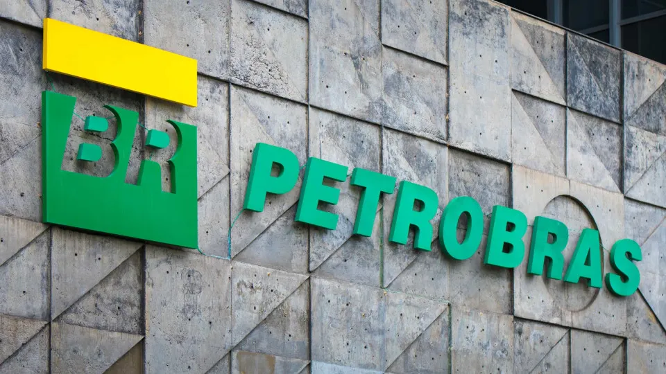 Petrobras inicia negociações para explorar petróleo na Costa do Marfim