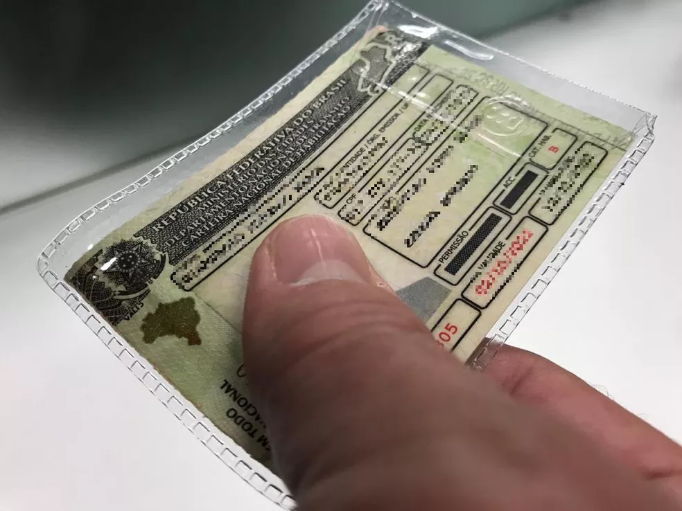 Detran notifica motoristas sobre suspensão do direito de dirigir