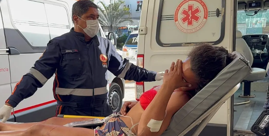 Mulher escapa de cativeiro e sobrevive à facada após ser “julgada” por facção no Acre