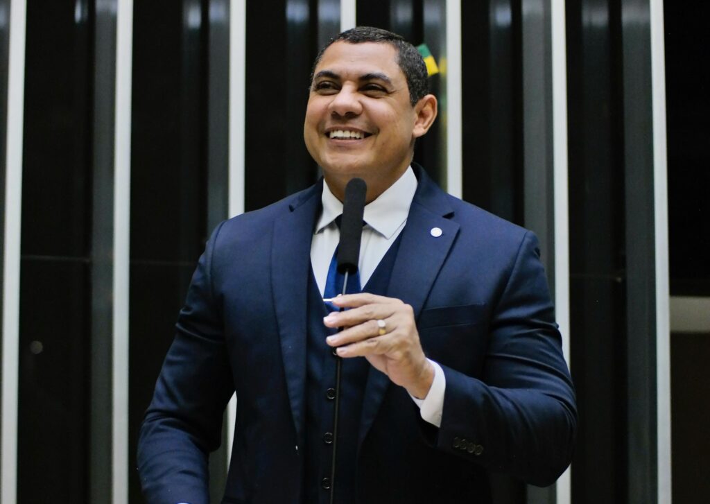 Deputado Coronel Ulysses falará sobre o narcoterrorismo na Amazônia em evento na Suécia