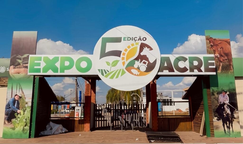 Pela primeira vez em 50 anos, Expoacre terá tradução em Libras durante os shows e rodeio