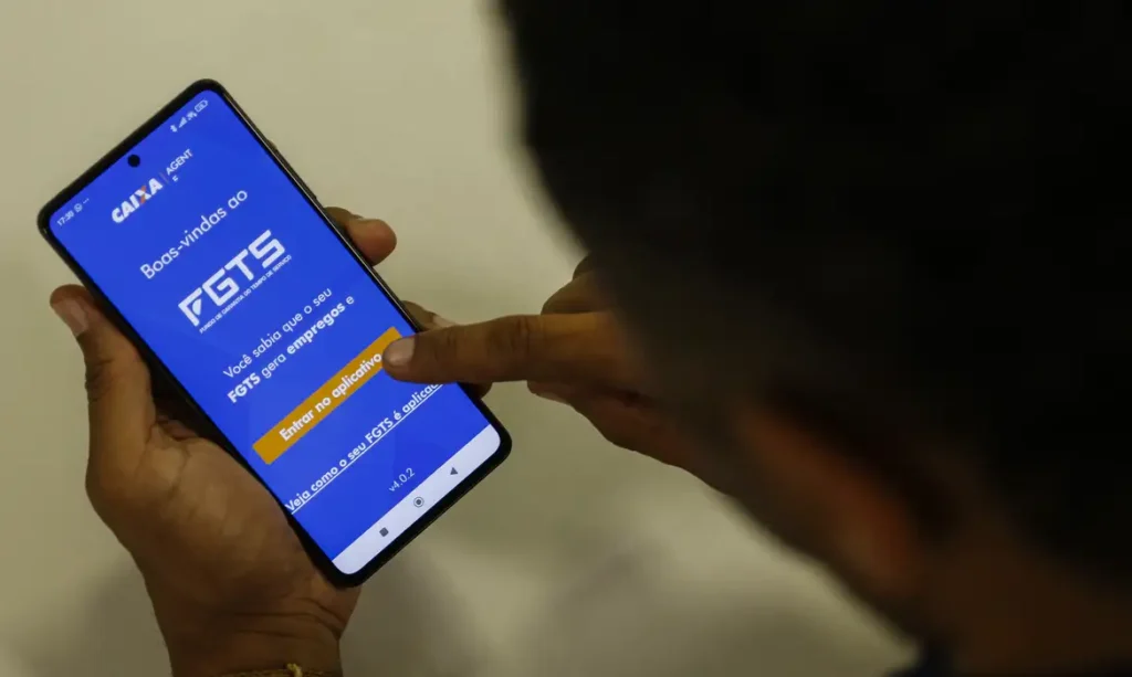 Caixa conclui distribuição de quase R$ 13 bilhões de lucro do FGTS