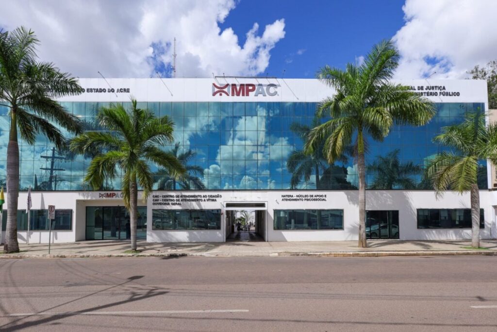 MPAC pune promotor que convocava cidadãos que o criticavam nas redes sociais