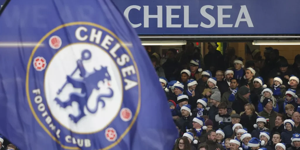 Federação inglesa acusa Chelsea de 74 violações, e clube pode perder pontos