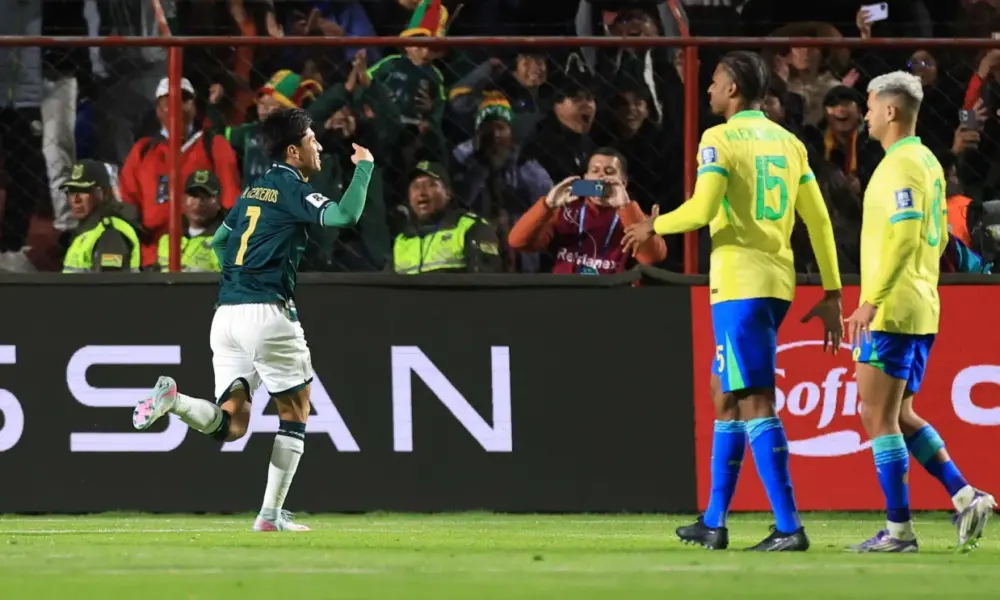 Brasil sucumbe na altitude e perde para Bolívia, que disputará a repescagem