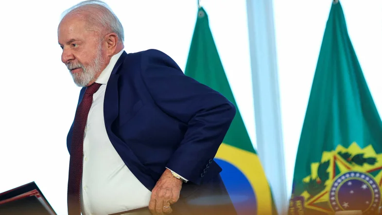 O que representa a saída do União Brasil e do PP do governo Lula?