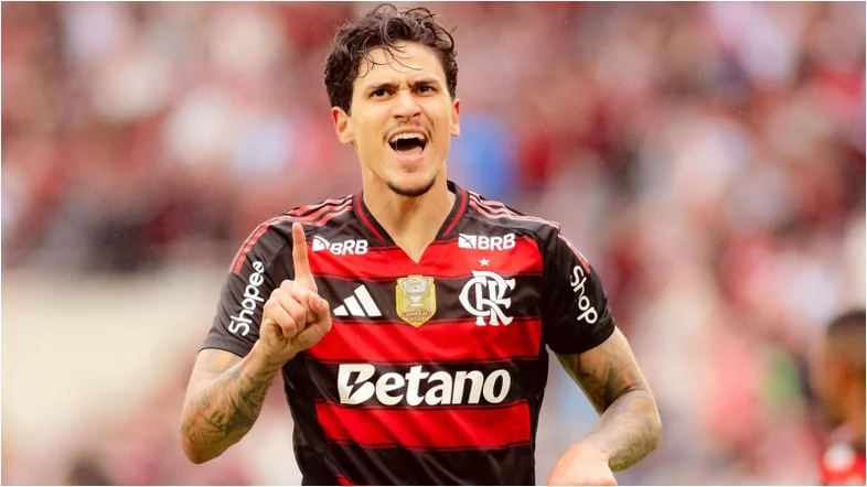 Flamengo oficializa Pedro fora contra o Racing e voltas de Léo Ortiz e Alex Sandro