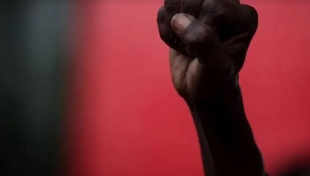 Mulher é condenada por injúria racial após decisão da Justiça do Acre