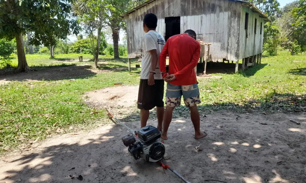 Três homens são presos em Marechal Thaumaturgo acusados por furto de motores de rabeta