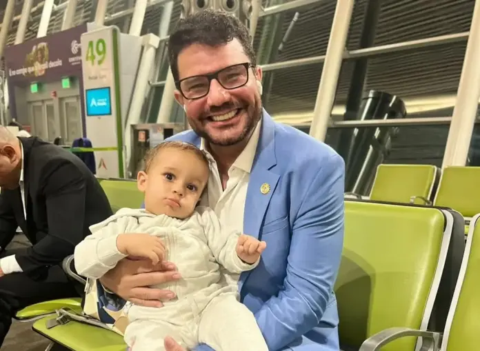 Gladson celebra recuperação de bebê acreano após cirurgia cardíaca em SP: “pequeno guerreiro”