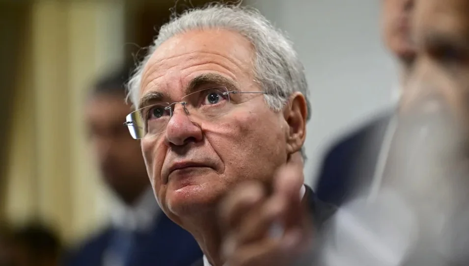 Renan diz que planejamento é votar reforma do IR em no máximo 30 dias