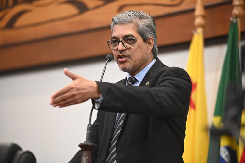 Edvaldo Magalhães diz que governo usa exonerações como forma de ‘vingança’ para punir ex-aliados