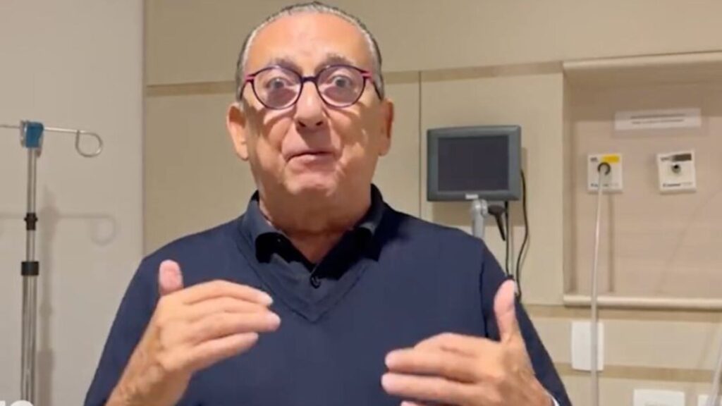 Galvão Bueno celebra sua alta hospitalar: ‘Estou firme, estou inteiro’