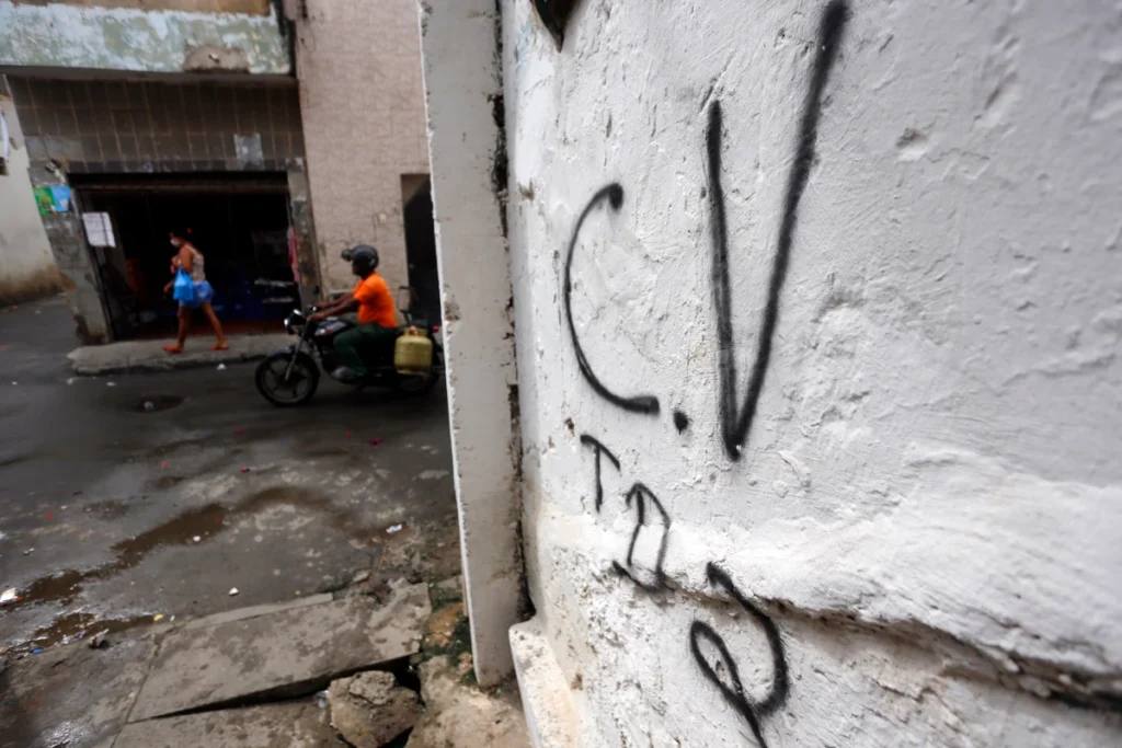 Comando Vermelho domina o tráfico no Acre, aponta reportagem da Folha de SP