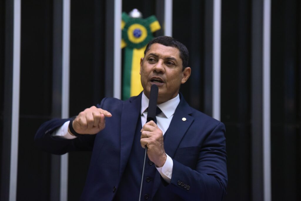 Coronel Ulysses acusa STF de blindagem e diz que decisão de Gilmar Mendes é “vergonhosa” e um atentado à democracia