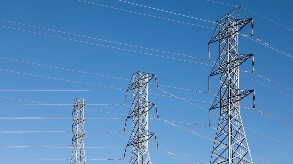 Governo investe R$ 3 milhões para levar energia a comunidades remotas em áreas isoladas