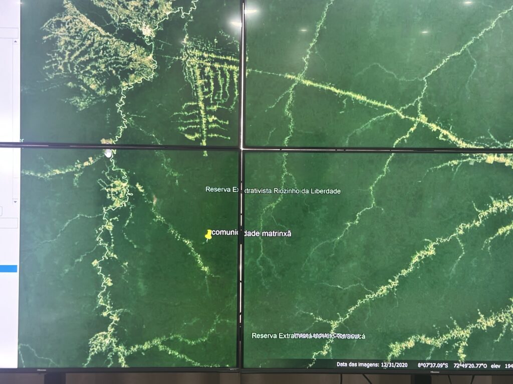 Corpo de Bombeiros inicia buscas por três caçadores desaparecidos em área de mata em Porto Walter