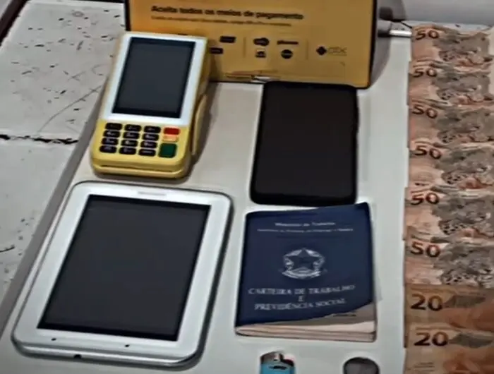 Traficante é preso vendendo crack no débito e no crédito