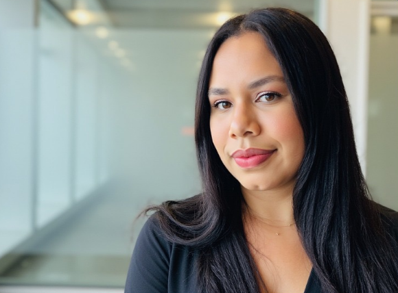 Curitibana cria plataforma de checagem de antecedentes criminais de namorados