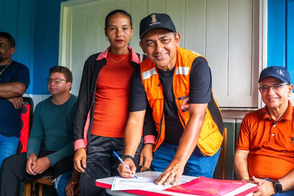 Porto Walter autoriza construção de dois sistemas de abastecimento e gestão alcança 30 unidades construídas