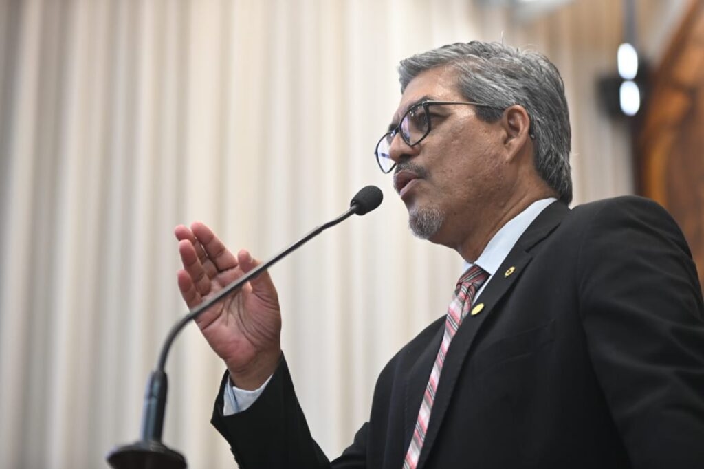 Edvaldo denuncia descaso de empresas terceirizadas com o transporte escolar em Tarauacá e vai pedir inspeção ao TCE/AC