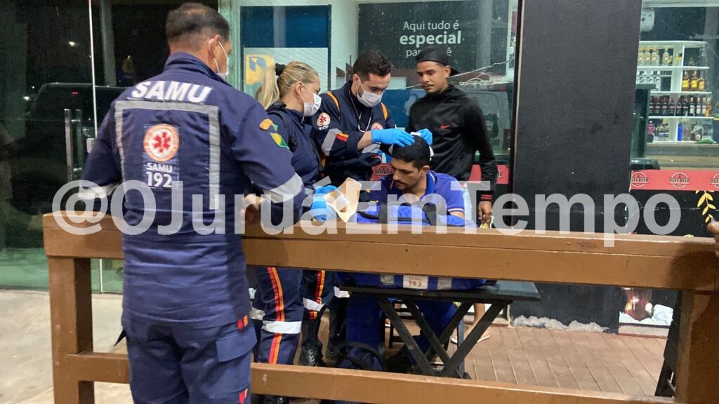 VÍDEO: Frentista reage a assalto, é atingido de raspão na cabeça e sobrevive em Rio Branco