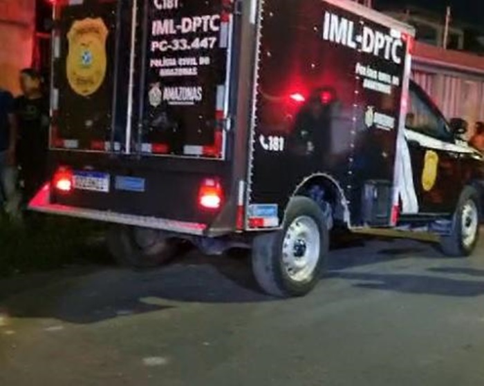 Criança de 2 anos morre após incêndio causado em ventilador consumir casa