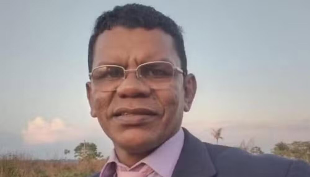 Pastor é condenado a mais de 50 anos de prisão por matar ex-companheira a golpes de facão no Acre