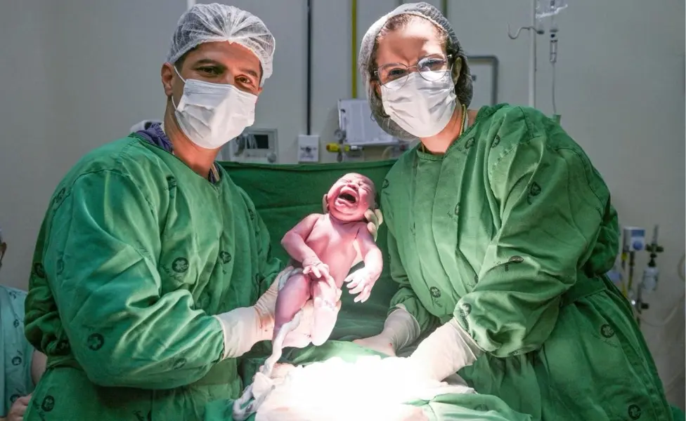 Pesando 3,9kg e com 48 centímetros, Rebeca é a primeira criança a nascer no Acre em 2026