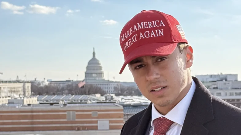 Líder do PT pede à PF investigação contra Nikolas e irmãos Bolsonaro