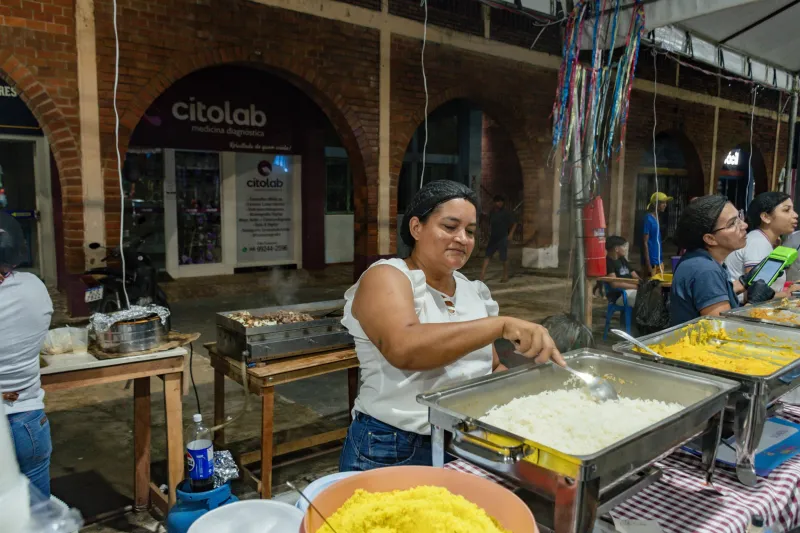 Empreendedores do ramo alimentício participam de capacitação sobre boas práticas para o Carnaval em Cruzeiro do Sul