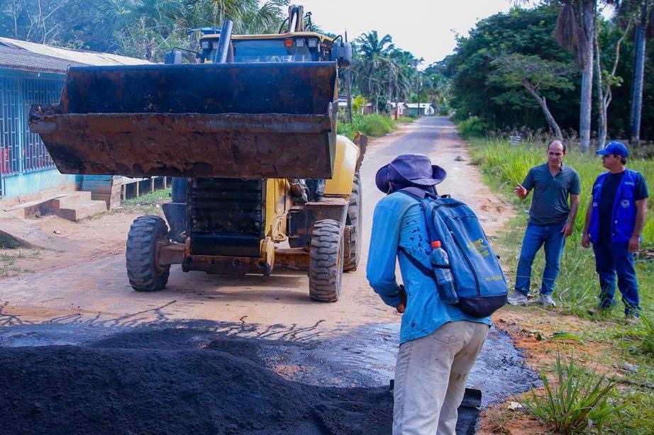 Prefeitura intensifica operação tapa-buracos e outras frentes de serviços em Cruzeiro do Sul