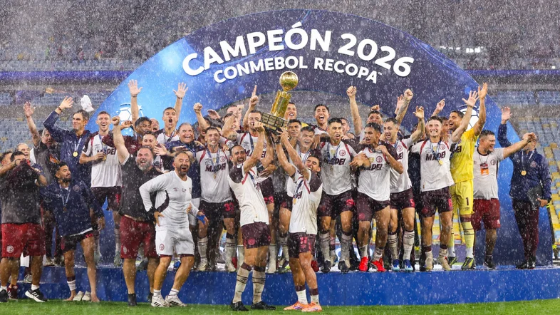 Lanús vence Flamengo na prorrogação e conquista a Recopa Sul-Americana no Maracanã