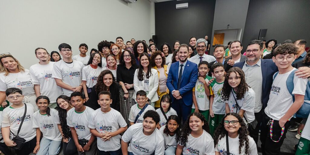 Programa Mais Ciência na Escola leva laboratórios maker a escolas públicas do Acre com investimento de R$ 500 mil