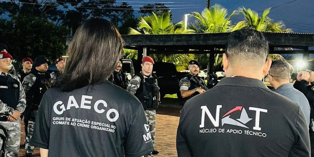 Operação mira integrantes do Comando Vermelho e cumpre mais de 20 mandados no Acre