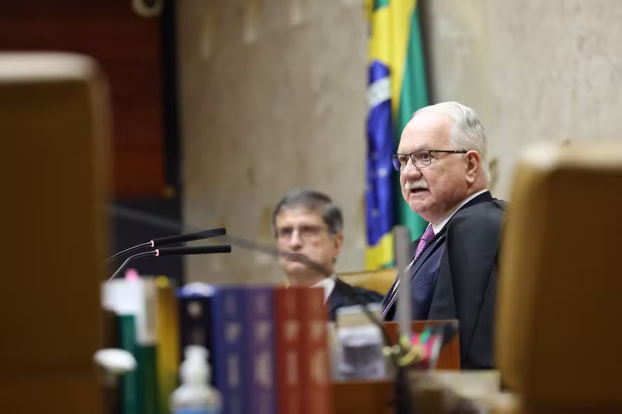 Fachin vai receber parlamentares para tratar da Lei da Dosimetria e aguarda Moraes