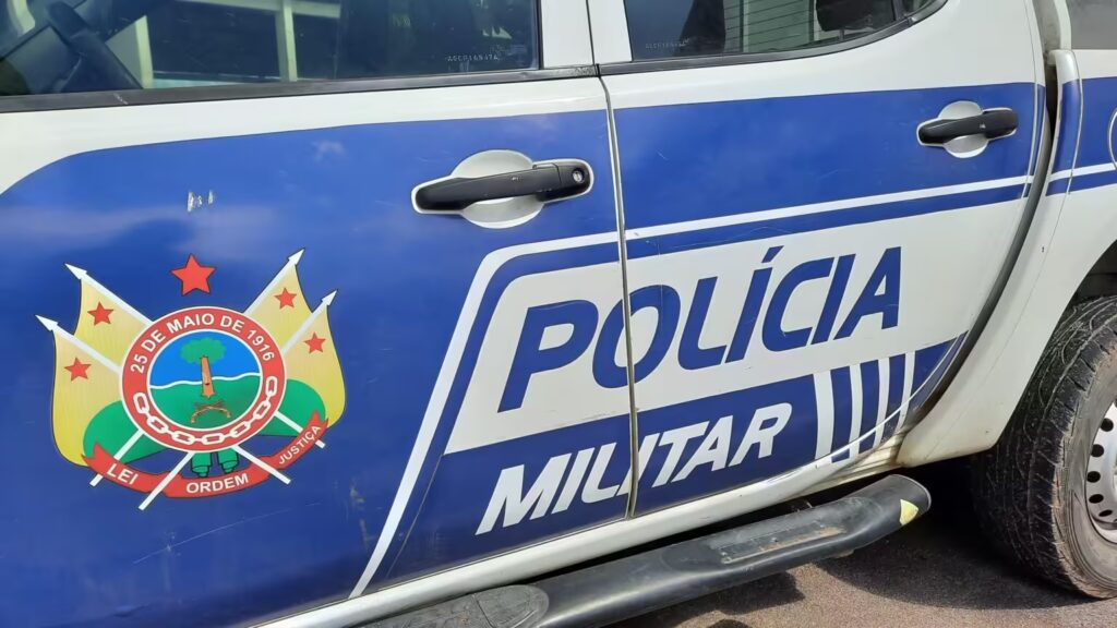 Colisão entre motos termina com homem preso por dirigir sem CNH