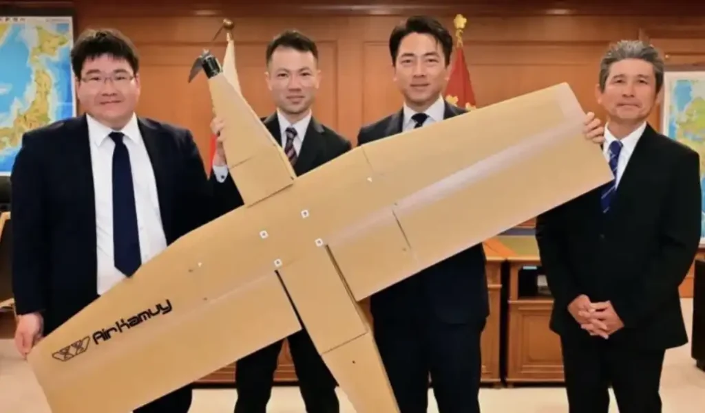 Drone militar de papelão bate 100 km/h e custa uma fração dos modelos tradicionais